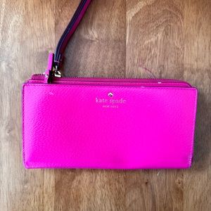 Kate Spade Wallet- Great Condition!